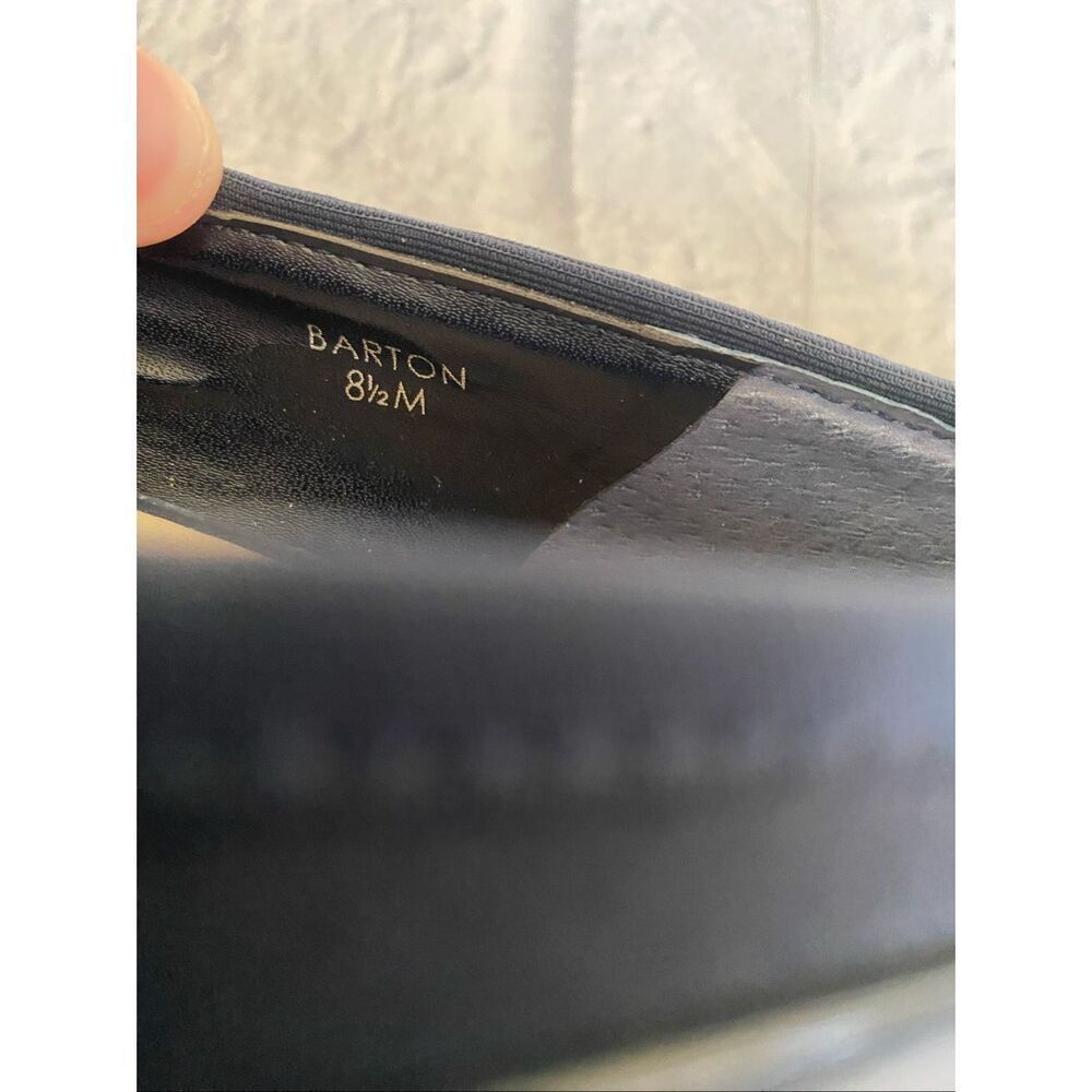 Ellen Tracy women 8.5 Barton suede w/leather toes and heel navy blue - Picture 6 of 7